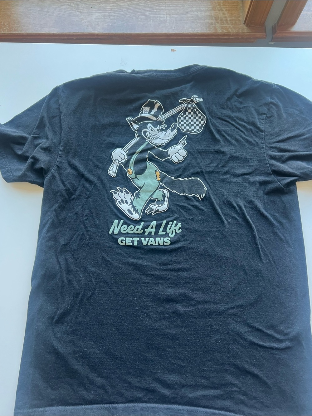 Vans Men’s Medium Black Tee with Vintage Wolf Graphic and Mint Accents